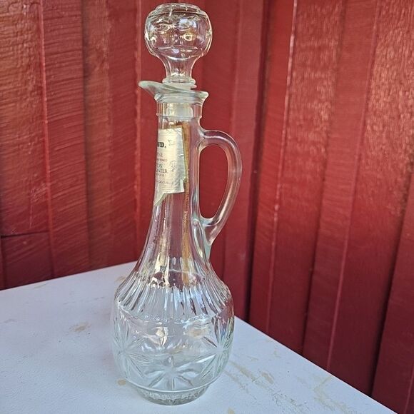 Mogen David Collector's Empty Wine Decanter Limited Edition 3rd in Series Silver - Picture 3 of 13